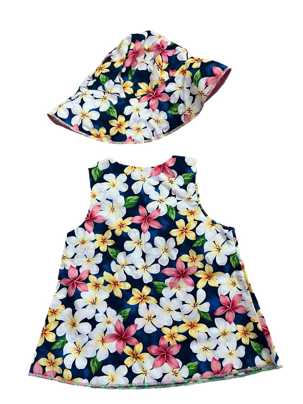 Hawaii style dress made in Hawaii navy yellow white plumeria print bucket hat 3m - Picture 2 of 5